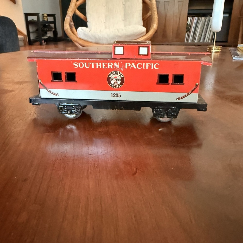 MARX 1235 - O Gauge - Southern Pacific Lines - Light Orange CABOOSE - Vintage!